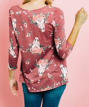 Load image into Gallery viewer, Burgundy Floral Print Top
