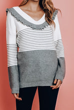 Load image into Gallery viewer, Gray Ivory Sweater
