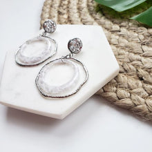 Load image into Gallery viewer, Spiffy &amp; Splendid Silver Caroline Earrings
