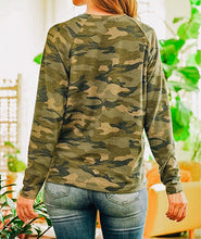 Load image into Gallery viewer, Lightweight Camo Print Top
