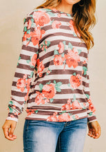 Load image into Gallery viewer, Floral Striped Pullover
