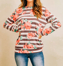 Load image into Gallery viewer, Floral Striped Pullover
