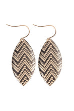 Load image into Gallery viewer, Zigzag Printed Drop Earrings
