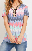 Load image into Gallery viewer, Pink Blue Multi-Stripe Top
